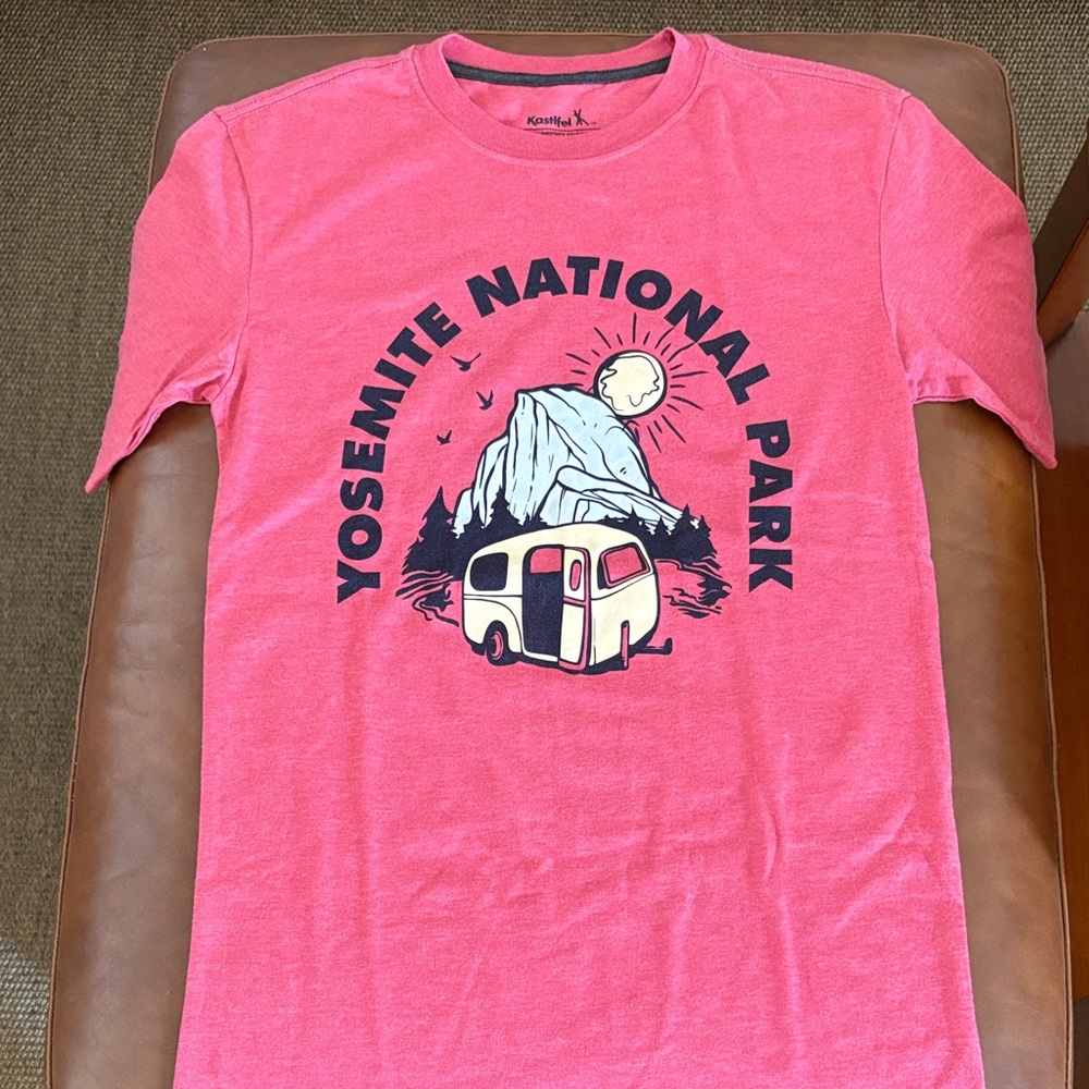 Yosemite National Park Teens  T-Shirt - Pink